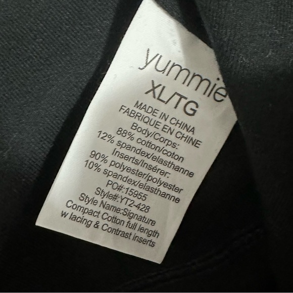 Yummie Signature Criss Cross Mesh Leggings - Picture 7 of 10